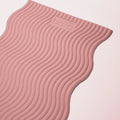 The Plush Wavy Mat blush